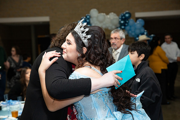 744-Azaret Quince