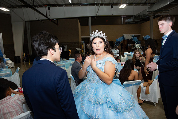 794-Azaret Quince