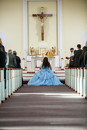 325-Azaret Quince