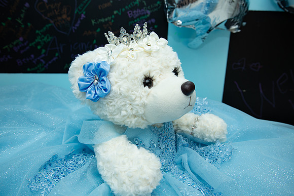 22-Azaret Quince