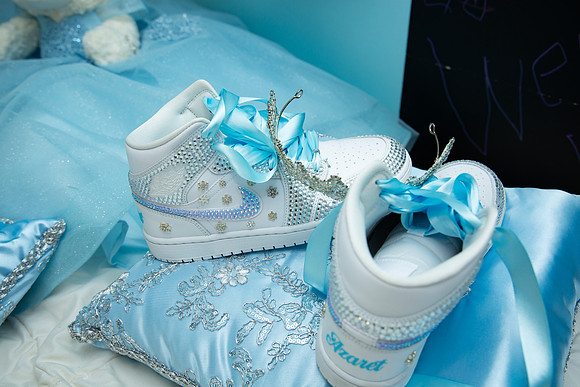 8-Azaret Quince