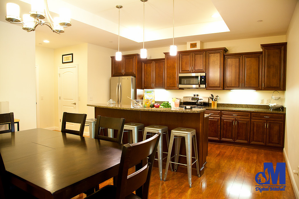 picture of the kitchen