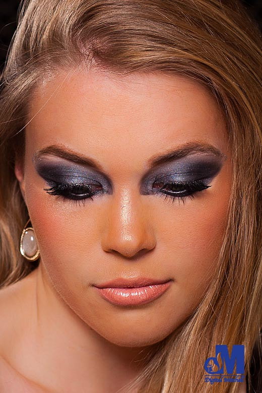 head photo of Shaina with blue gray eyes