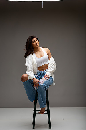 63-Natalie White Shirt Ripped Jeans