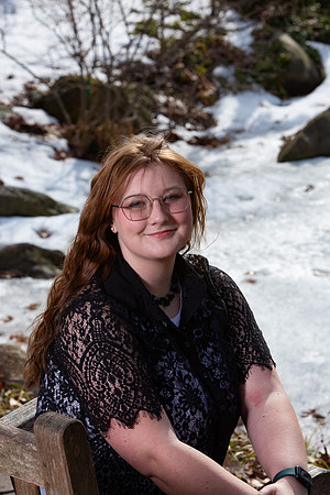 14-Lindsay Morris