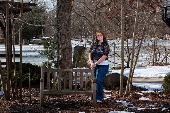 25-Lindsay Morris