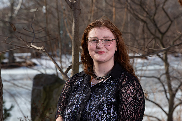 33-Lindsay Morris