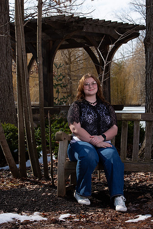 35-Lindsay Morris