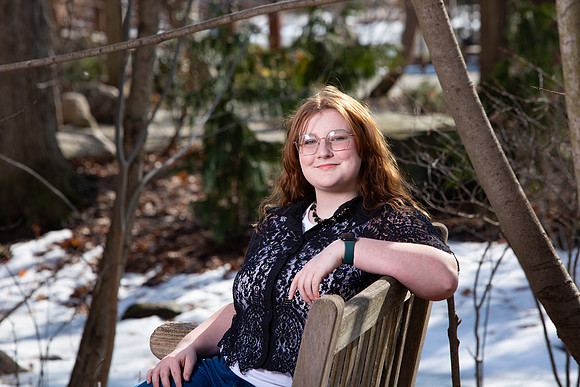 45-Lindsay Morris