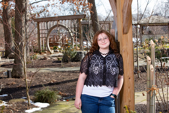 99-Lindsay Morris