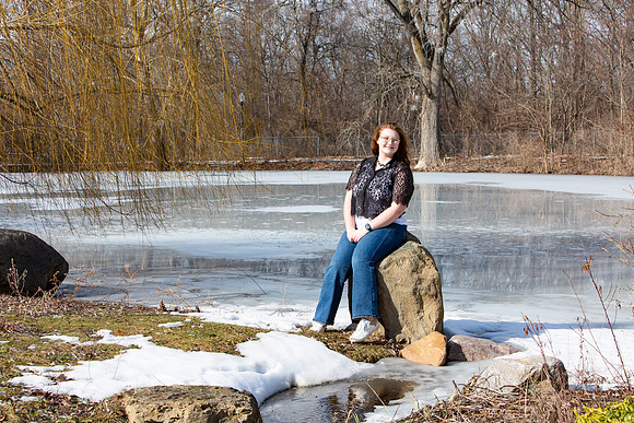112-Lindsay Morris