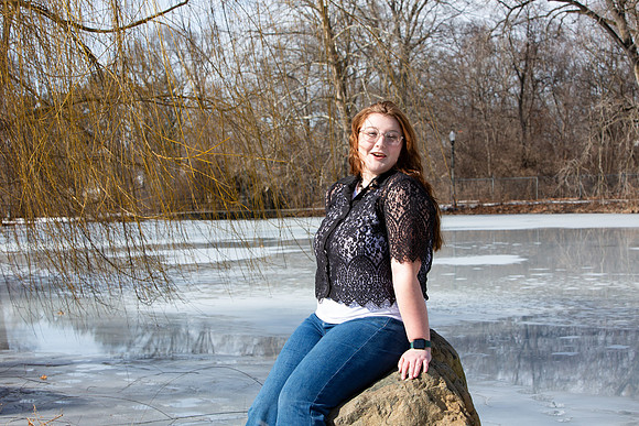 128-Lindsay Morris