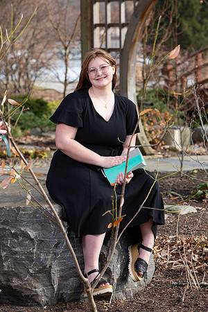 192-Lindsay Morris