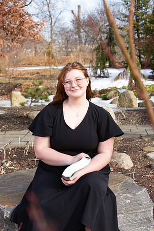 194-Lindsay Morris