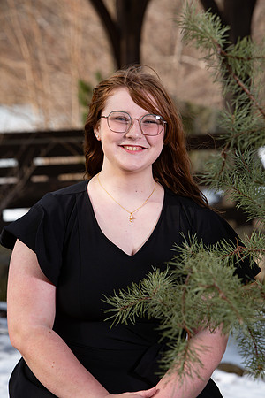 228-Lindsay Morris