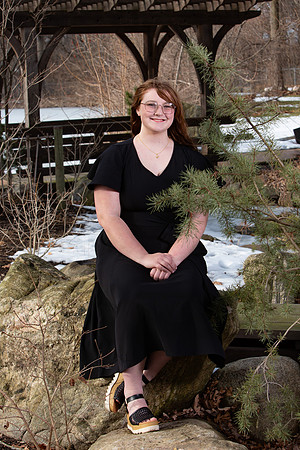 231-Lindsay Morris