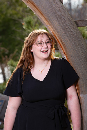 235-Lindsay Morris