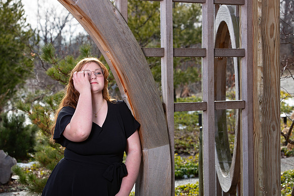 238-Lindsay Morris