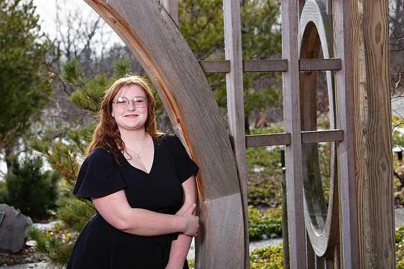 239-Lindsay Morris
