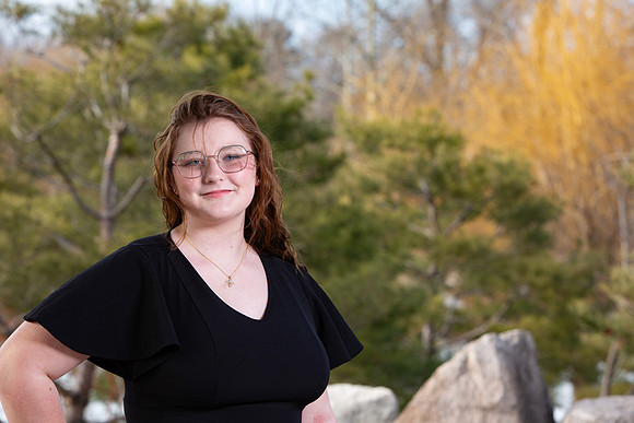 254-Lindsay Morris