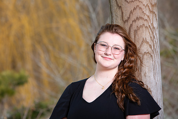 274-Lindsay Morris