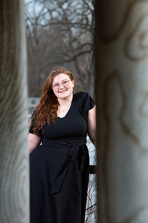 294-Lindsay Morris
