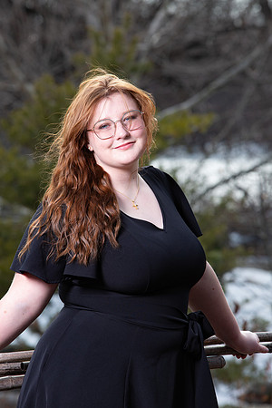 303-Lindsay Morris
