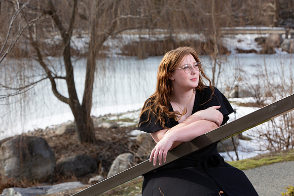 316-Lindsay Morris