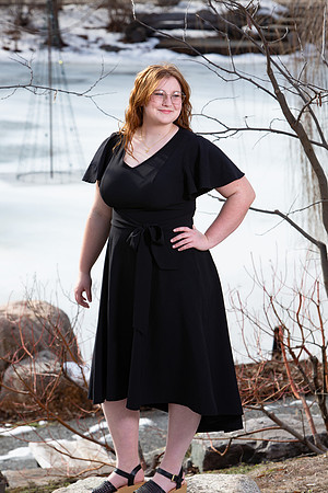 331-Lindsay Morris