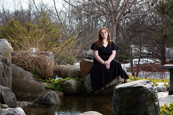 340-Lindsay Morris