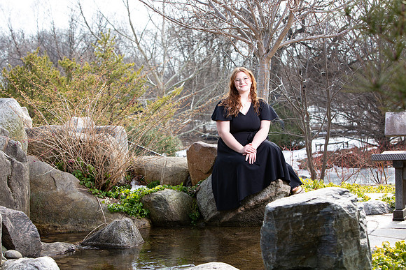 341-Lindsay Morris