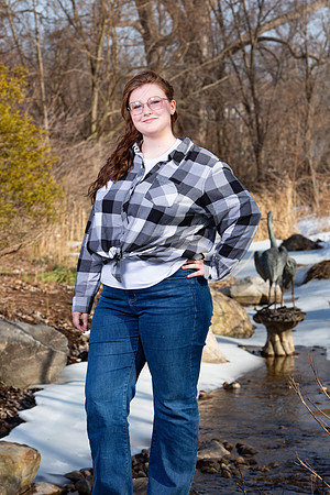 355-Lindsay Morris