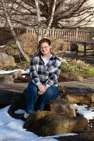 379-Lindsay Morris