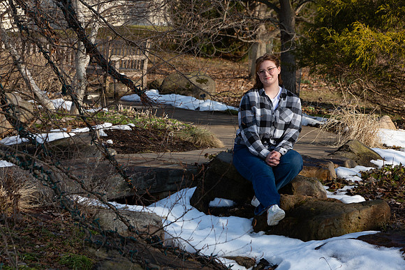 384-Lindsay Morris