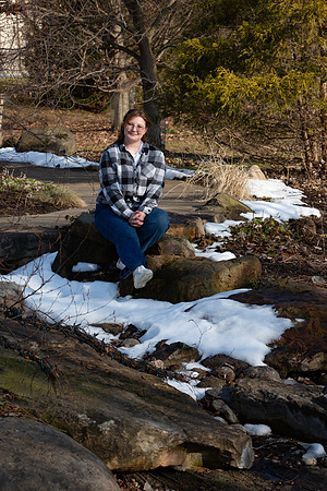 387-Lindsay Morris
