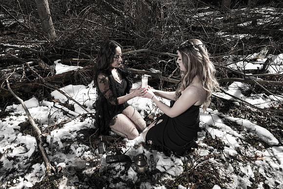 213-Heidi and Victoria