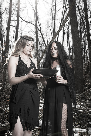 232-Heidi and Victoria