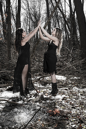 292-Heidi and Victoria
