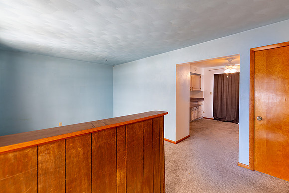 1-1916 E Hively-HDR