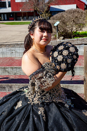225-Ianna Hernandez