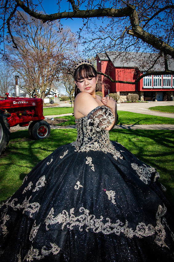 272-Ianna Hernandez