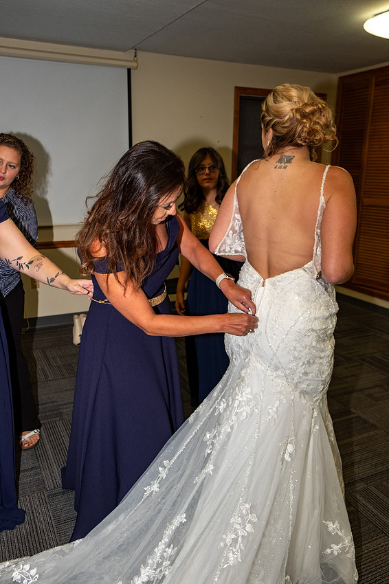 1562-Kyra n Tyler Niespodziany