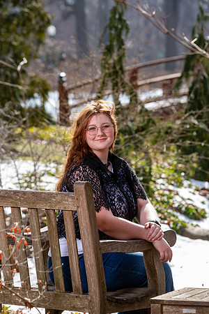 4-Lindsay Morris