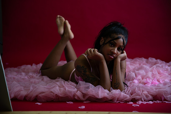 359-Nicole X-Mas n Pink Boudior