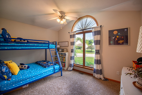 101-22885 Stonebrier-HDR