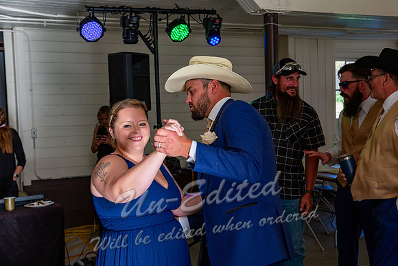 958-Kyra n Tyler Niespodziany