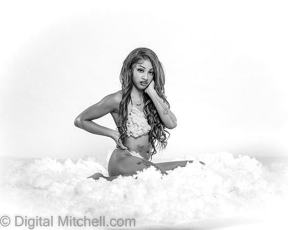 40-Nicole in snow with red hair