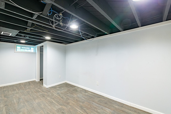 37-823 W Grove ST-HDR