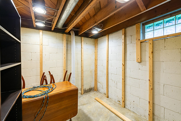 43-823 W Grove ST-HDR