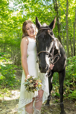 38-Heidi n Brandon n Horse